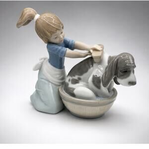 Lladro #5455 Girl Bathing Puppy Dog Porcelain Figurine Handmade Spain Retired